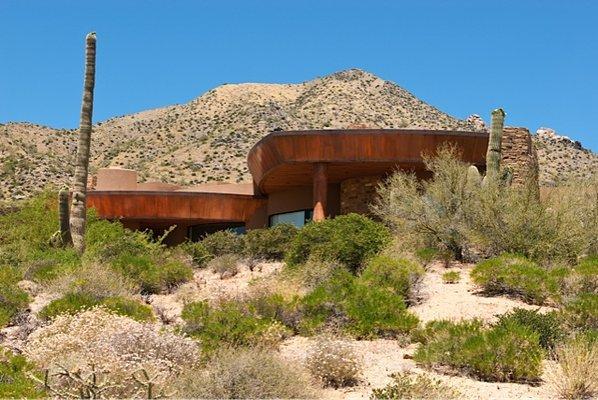 Custom Home in north Scottsdale nestled in the mountain