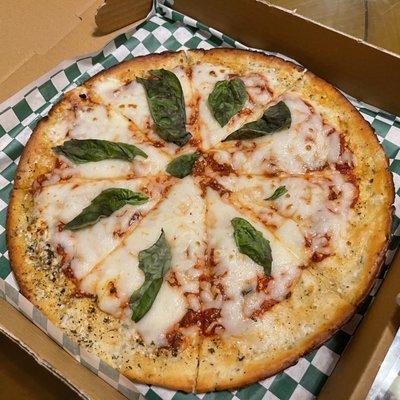 Margherita Balboa w/ gluten-free crust