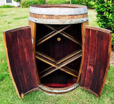 Wine barrel w/wine rack