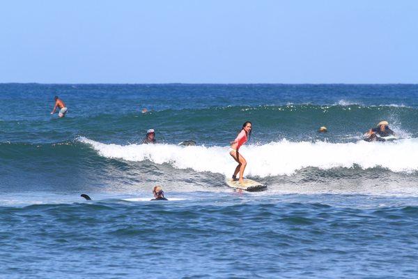 Hawaii Surfing Academy Student