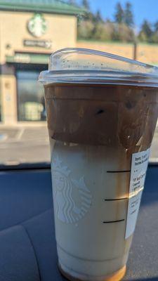 Venti Caramel Macchiato with Oat milk & 2 Extra Vanilla