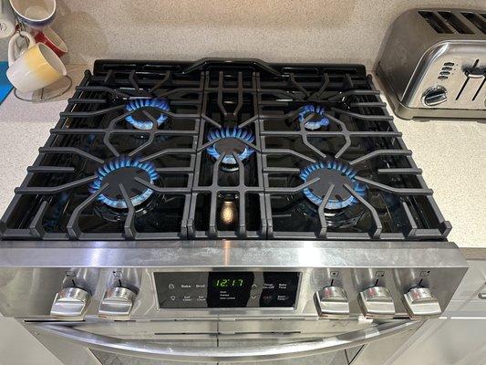 Gas stove installation