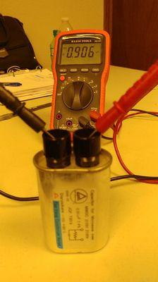 Microwave capacitor testing