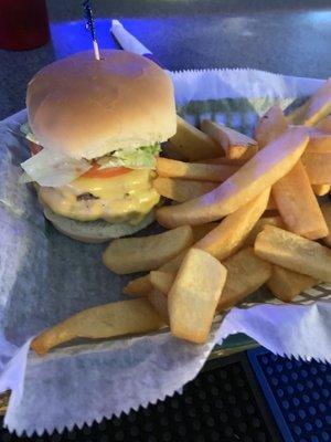 Double cheeseburger, steak fries