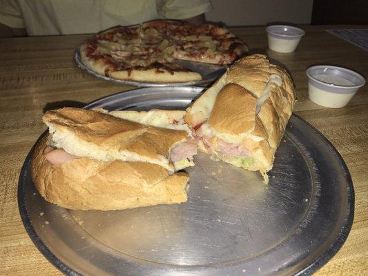 This is the amazing ham sandwich that I was talking about in my review!