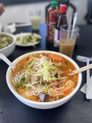 Bun Rieu