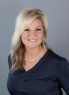 Nicolle Gust - Broker-Salesperson, CLHMS, SRS, CNHS