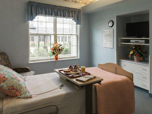 Resident's Bedroom at Kingston Care Center of Sylvania