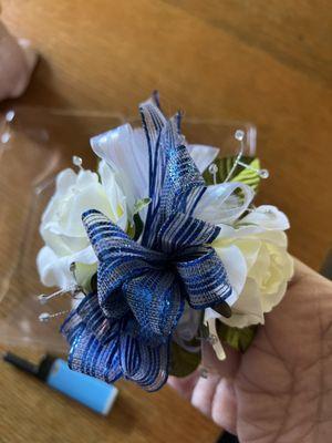 Prom corsage