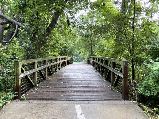 Bridge on Tomahawk Creek Trail