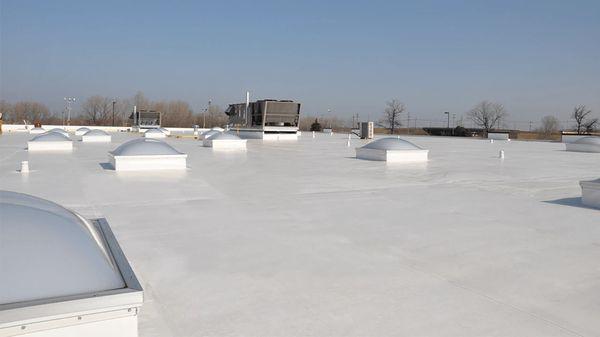 Commercial roof install