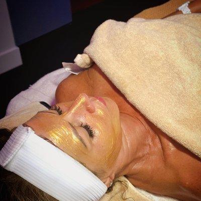 24k gold mask - part of Anti-aging facial