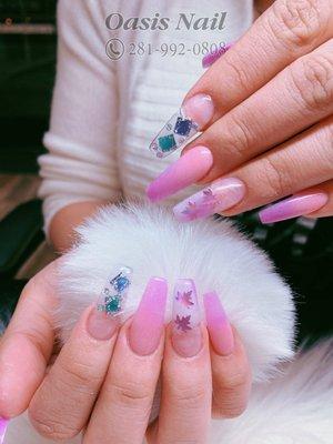 Oasis Nail Salon - Nail salon in Friendswood Texas 77546