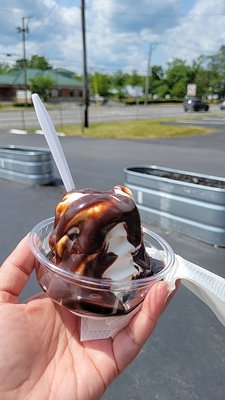 Kiddy size soft serve with hot fudge dip