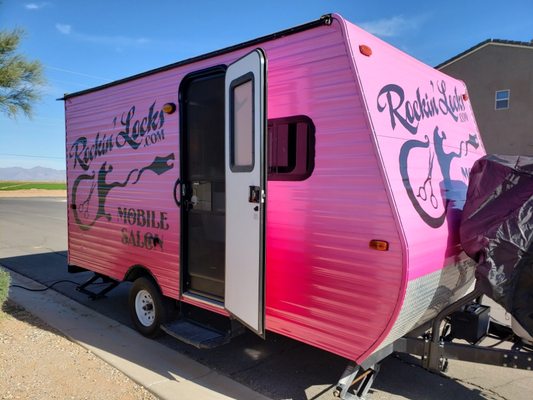 Mobile hair salon