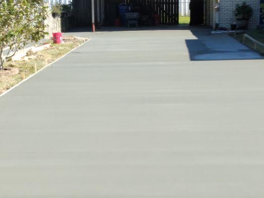 #driveway #BeshearsAnyTimeLLC #concretecontractor