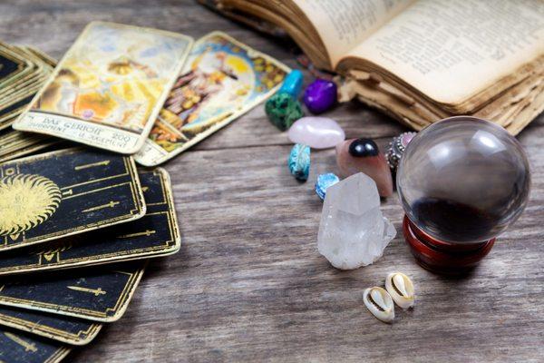 Access your inner guidance and intuition with tarot