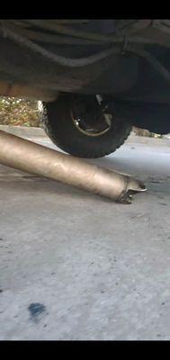 Driveshaft fell off on highway due to improper installation by Driver's