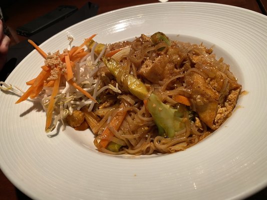 Pad Thai Noodle with Vegetables & tofu