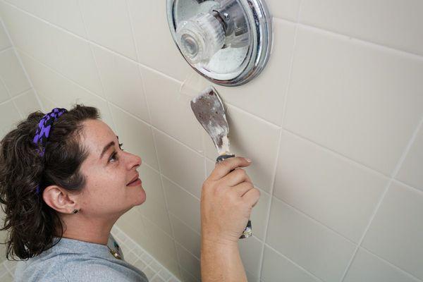 Mrs. Grout does more than just floors! Make your shower, bath, or any other tiled surface look like new.