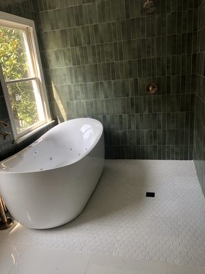 Soaker tub European shower