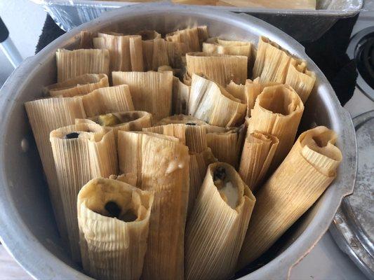 Hottie’s Tamales