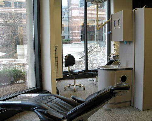 Modern dental treatment room