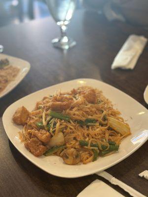 44. Pad Thai (Veggie)