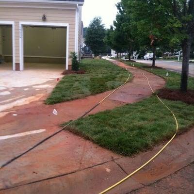 This is typically the kind of mess Liquid Pressure, Inc., encounters pulling up to a new construction house wash.