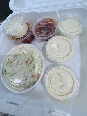 Condiments and slaw to go