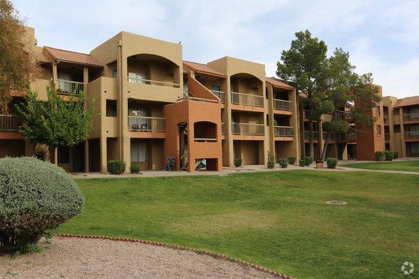 La Mesa Village Apartments