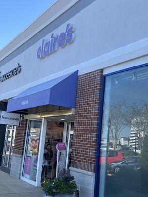 Claire's