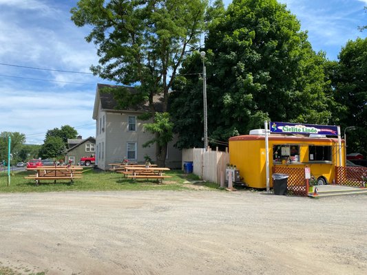 Picnic table area!