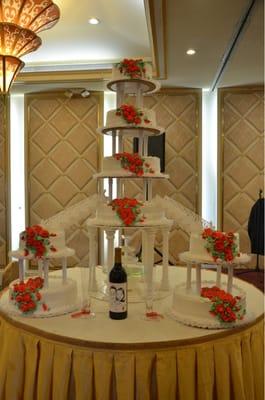 Beautiful Multi-Tiered Wedding Cake!  Soooo tasty!!!