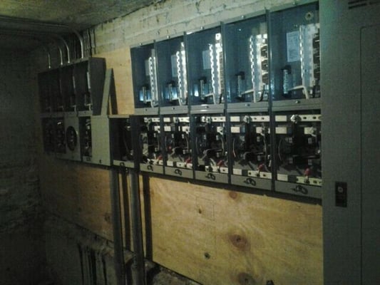 400amp 9 meter service