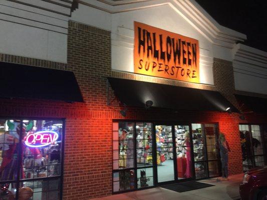 Halloween Store