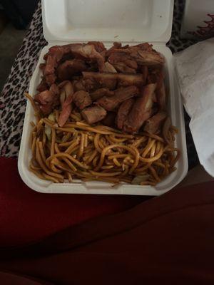 BBQ CHICKEN AND CHOW MEIN(Combo B)