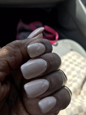 This is how my nails looked after Ben waisted my time at Diamond Nails, Van Nuts.