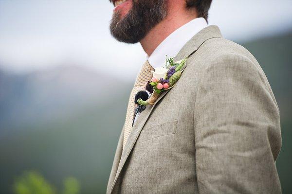 sweet wildflower boutonniere