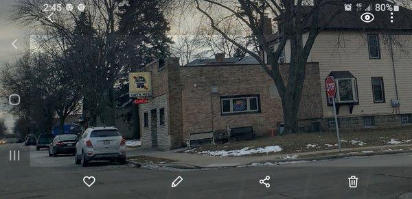 Yep, just hanging off a house