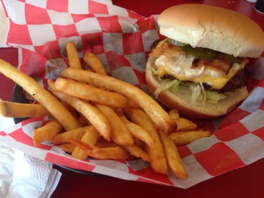 Cajun Cheeseburger