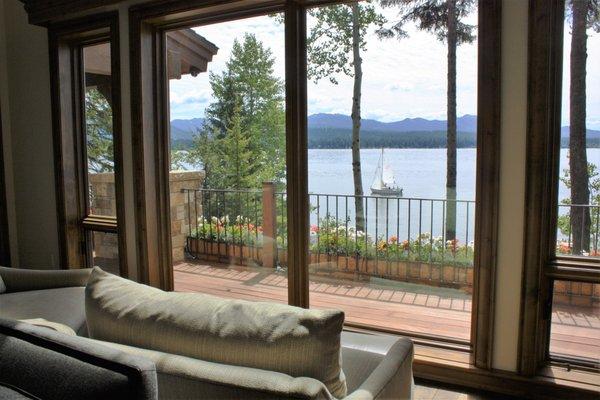 Payette Lakefront Home