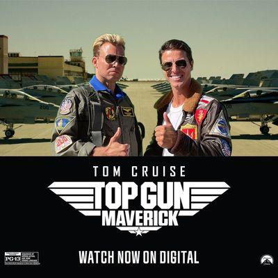 Custom green screen Photo Booth to promote the release of Top Gun Maverick at the San Diego Miramar Air Show.