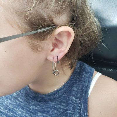 Left side 2nd hole in Lobe!!