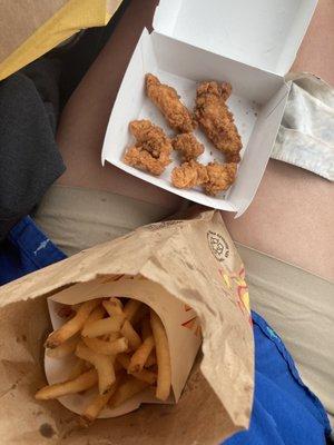 "5 piece" chicken tenders...