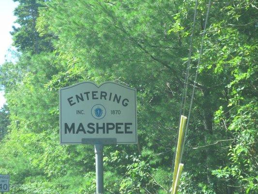 Entering Mashpee at the Sandwich line.