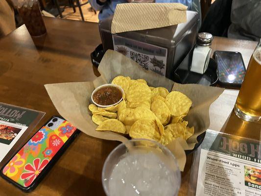 the chips and salsa