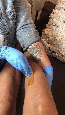 Leg sugaring