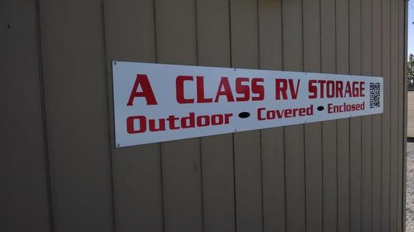 We offer only outdoor storage at the Osuna Road location.