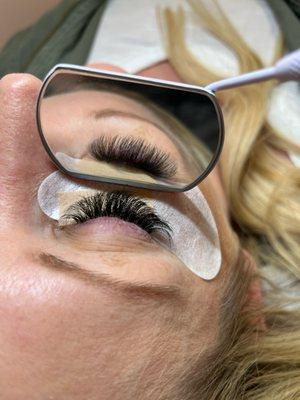 Mega volume lash extensions